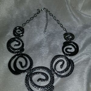 Paparazzi Bold Black Swirl Necklace